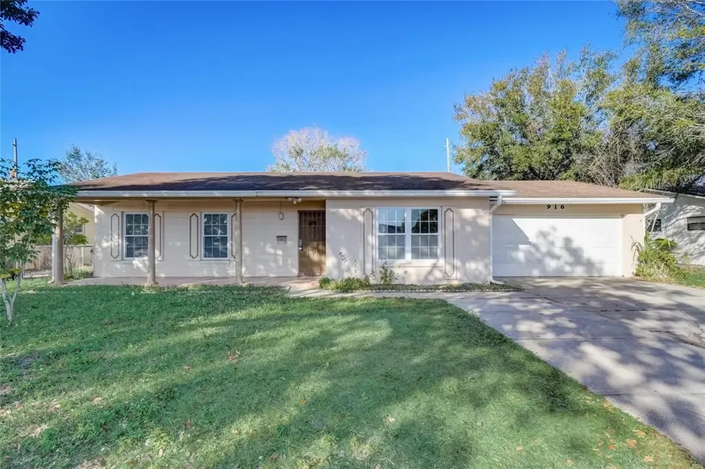 916 Brockway Avenue Orlando FL 32807