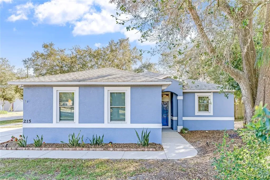215 E Washington Street Minneola FL 34715