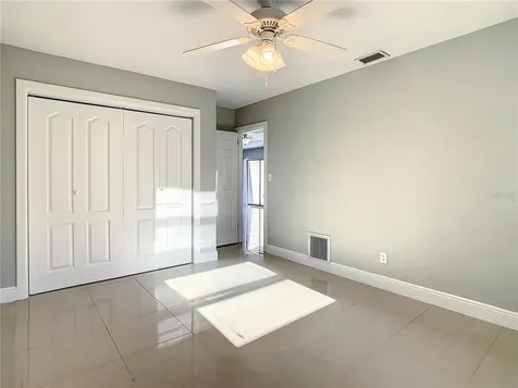 2182 Temple Terrace Clearwater FL 33764