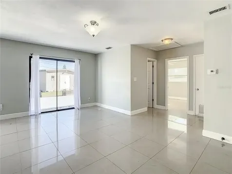 2182 Temple Terrace Clearwater FL 33764