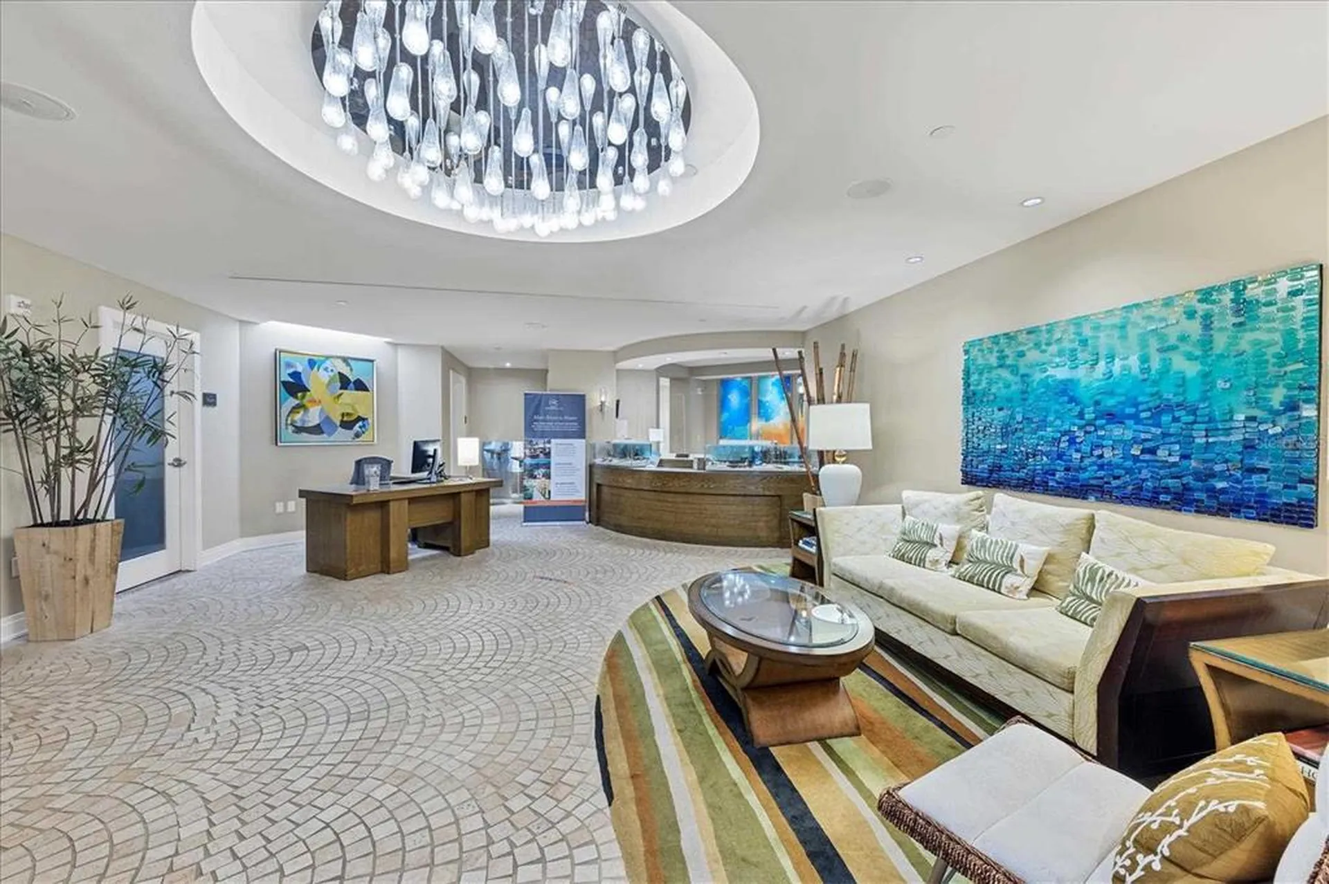 915 Seaside Drive Sarasota FL 34242