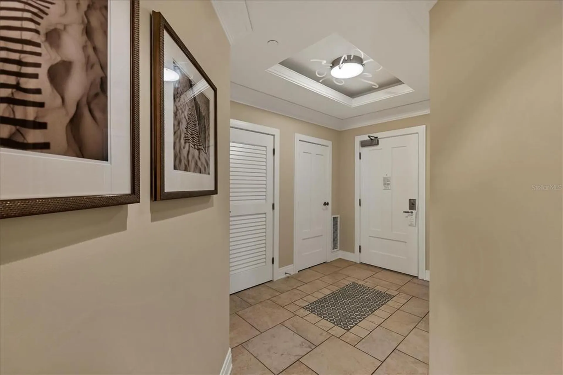 915 Seaside Drive Sarasota FL 34242