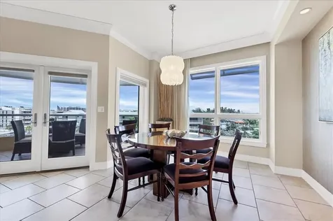 915 Seaside Drive Sarasota FL 34242