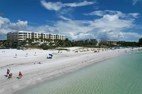 915 Seaside Drive Sarasota FL 34242