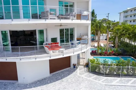 1140 Seaside Drive Sarasota FL 34242