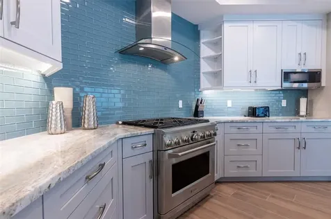 1140 Seaside Drive Sarasota FL 34242
