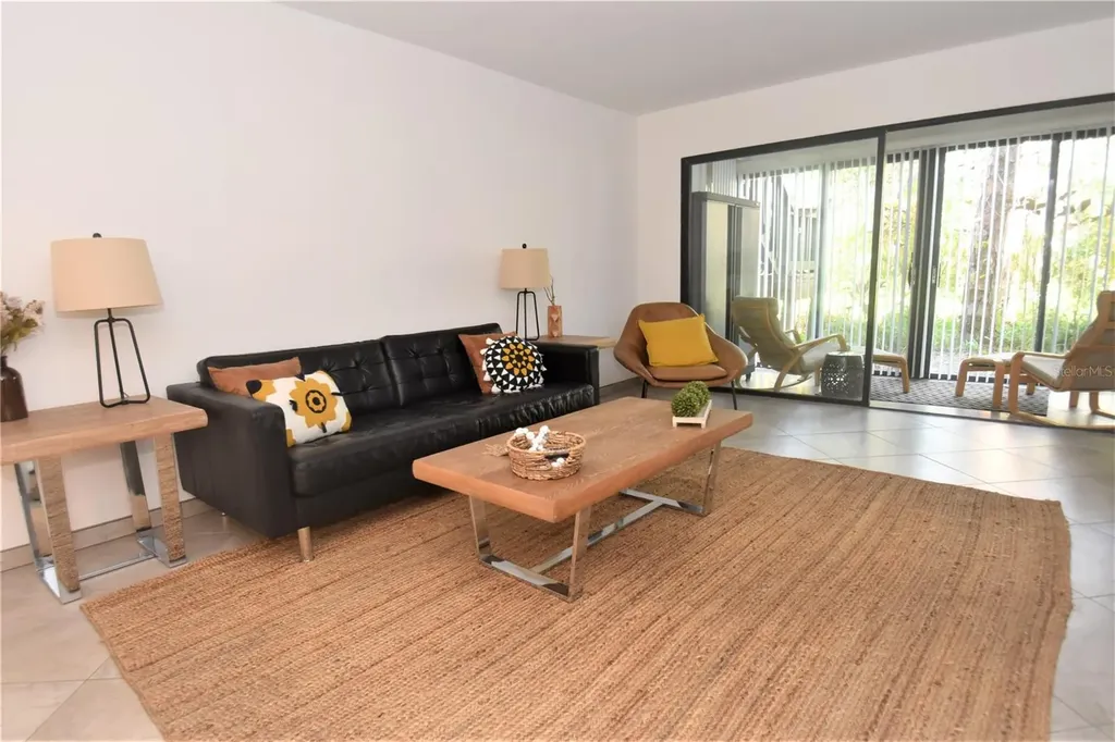 1716 Glenhouse Drive Sarasota FL 34231