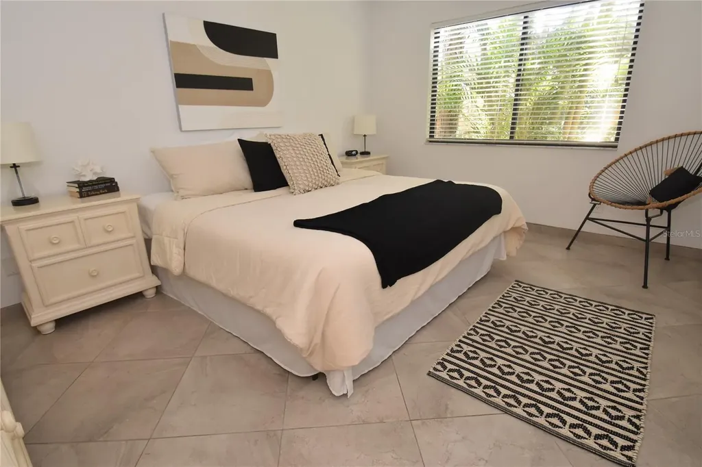 1716 Glenhouse Drive Sarasota FL 34231