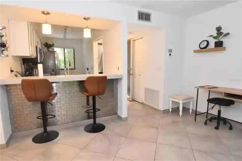 1716 Glenhouse Drive Sarasota FL 34231