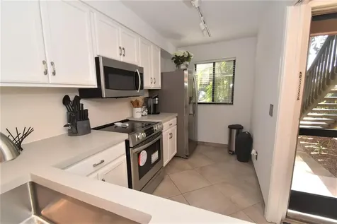 1716 Glenhouse Drive Sarasota FL 34231