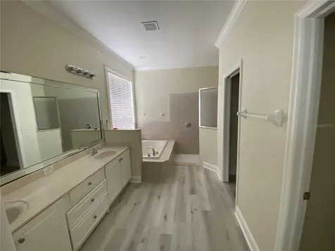 8113 Camella Lane Tampa FL 33647