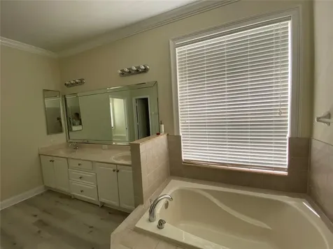 8113 Camella Lane Tampa FL 33647