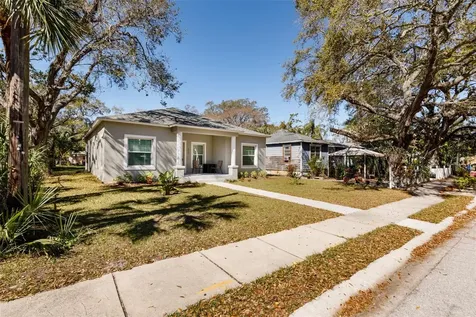 1721 29th Street S St Petersburg FL 33712