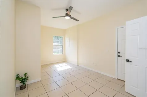 107 S Forest Street Plant City FL 33563