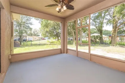 107 S Forest Street Plant City FL 33563