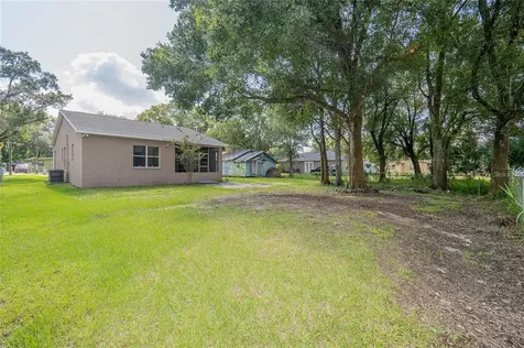 107 S Forest Street Plant City FL 33563