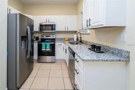 107 S Forest Street Plant City FL 33563