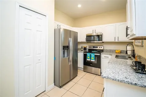 107 S Forest Street Plant City FL 33563