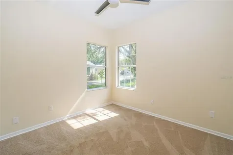 107 S Forest Street Plant City FL 33563