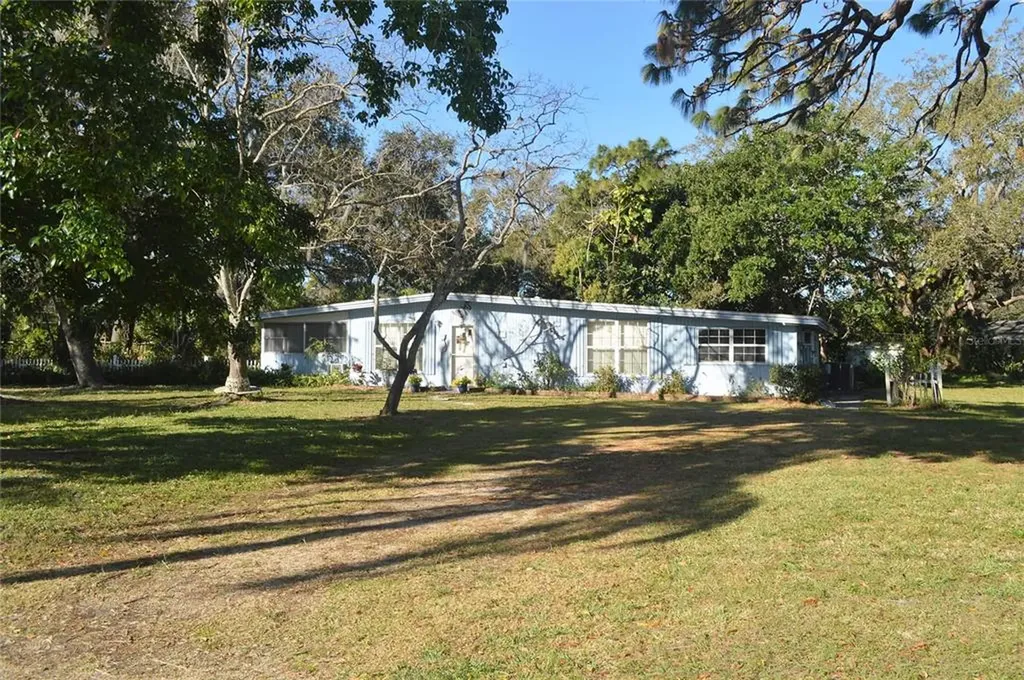 3718 Malec Circle Sarasota FL 34233