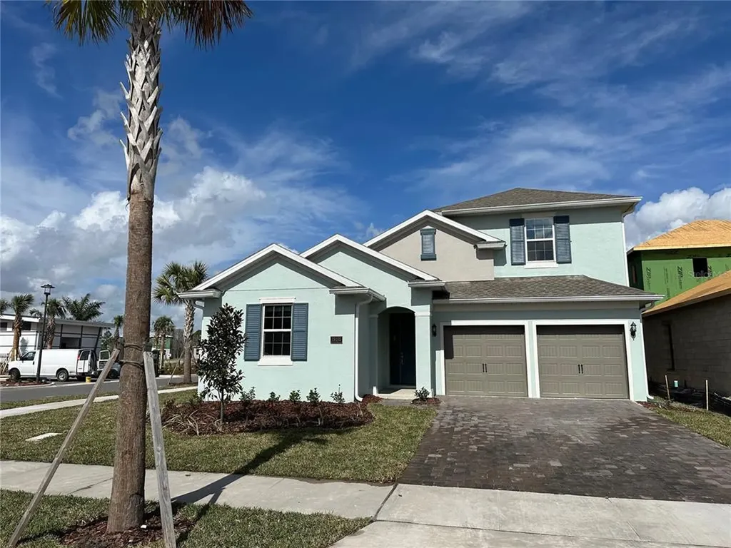 19105 Planetree Street Orlando FL 32827