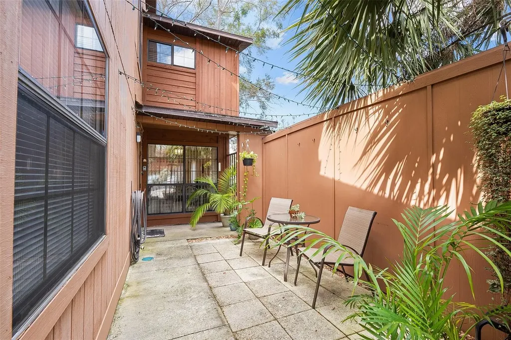 814 SW 57th Terrace Gainesville FL 32607