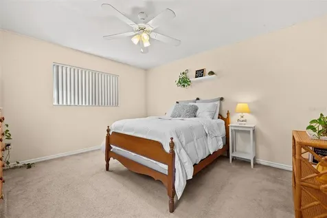814 SW 57th Terrace Gainesville FL 32607