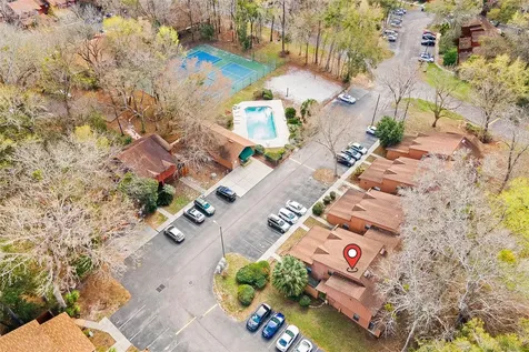 814 SW 57th Terrace Gainesville FL 32607