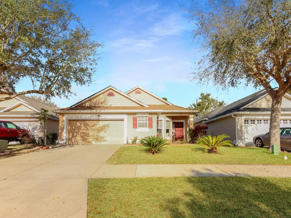 1405 Kellogg Drive Tavares FL 32778