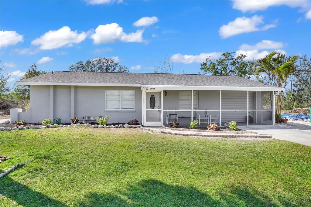 7043 Sanstone Street Englewood FL 34224