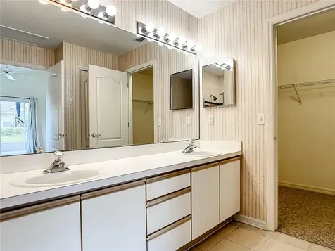 1731 Country Club Boulevard Mount Dora FL 32757