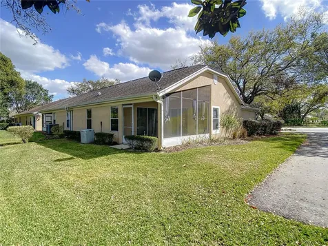 1731 Country Club Boulevard Mount Dora FL 32757