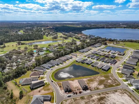 1731 Country Club Boulevard Mount Dora FL 32757
