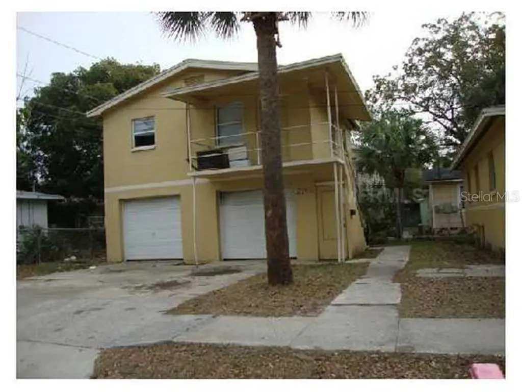 2347 15th Avenue S St Petersburg FL 33712