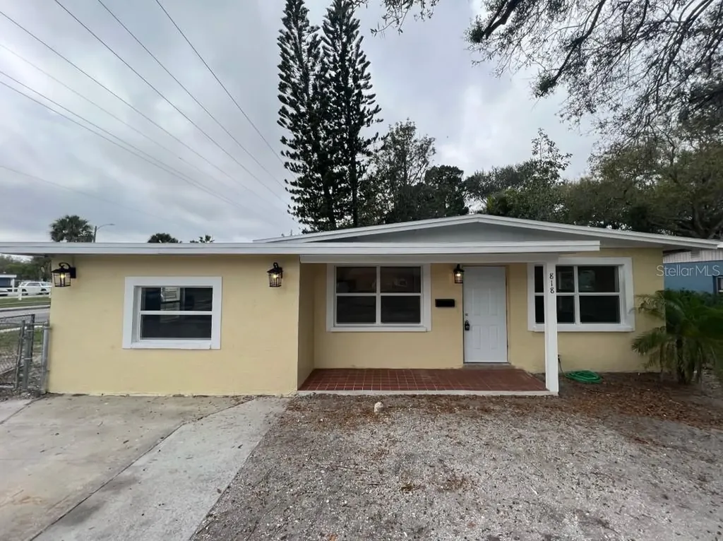818 19th Street Court E Bradenton FL 34208