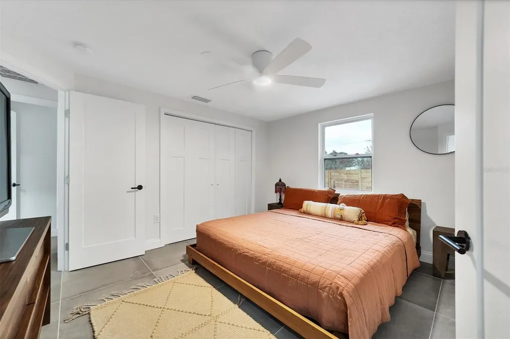 2441 Novus Street Sarasota FL 34237