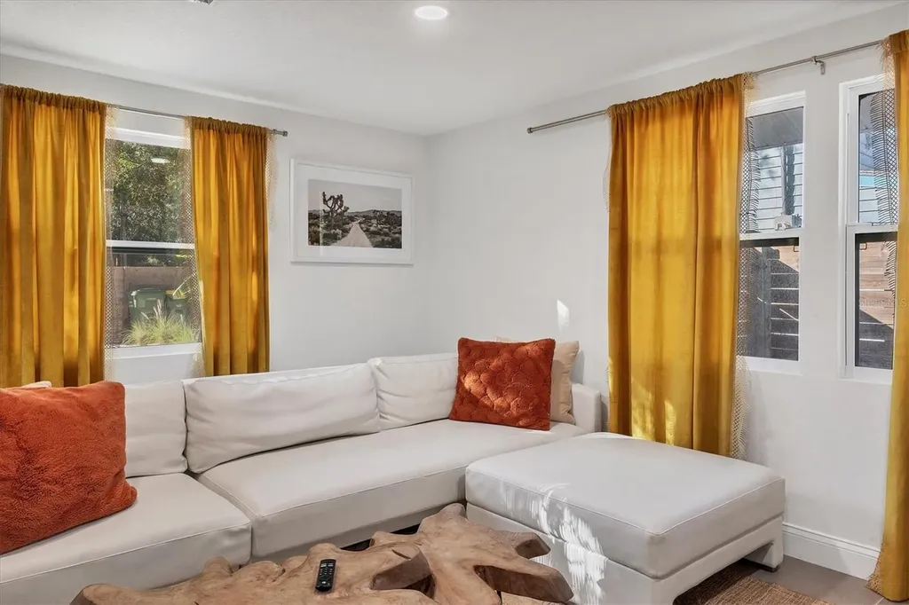 2441 Novus Street Sarasota FL 34237