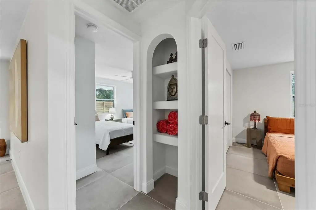 2441 Novus Street Sarasota FL 34237