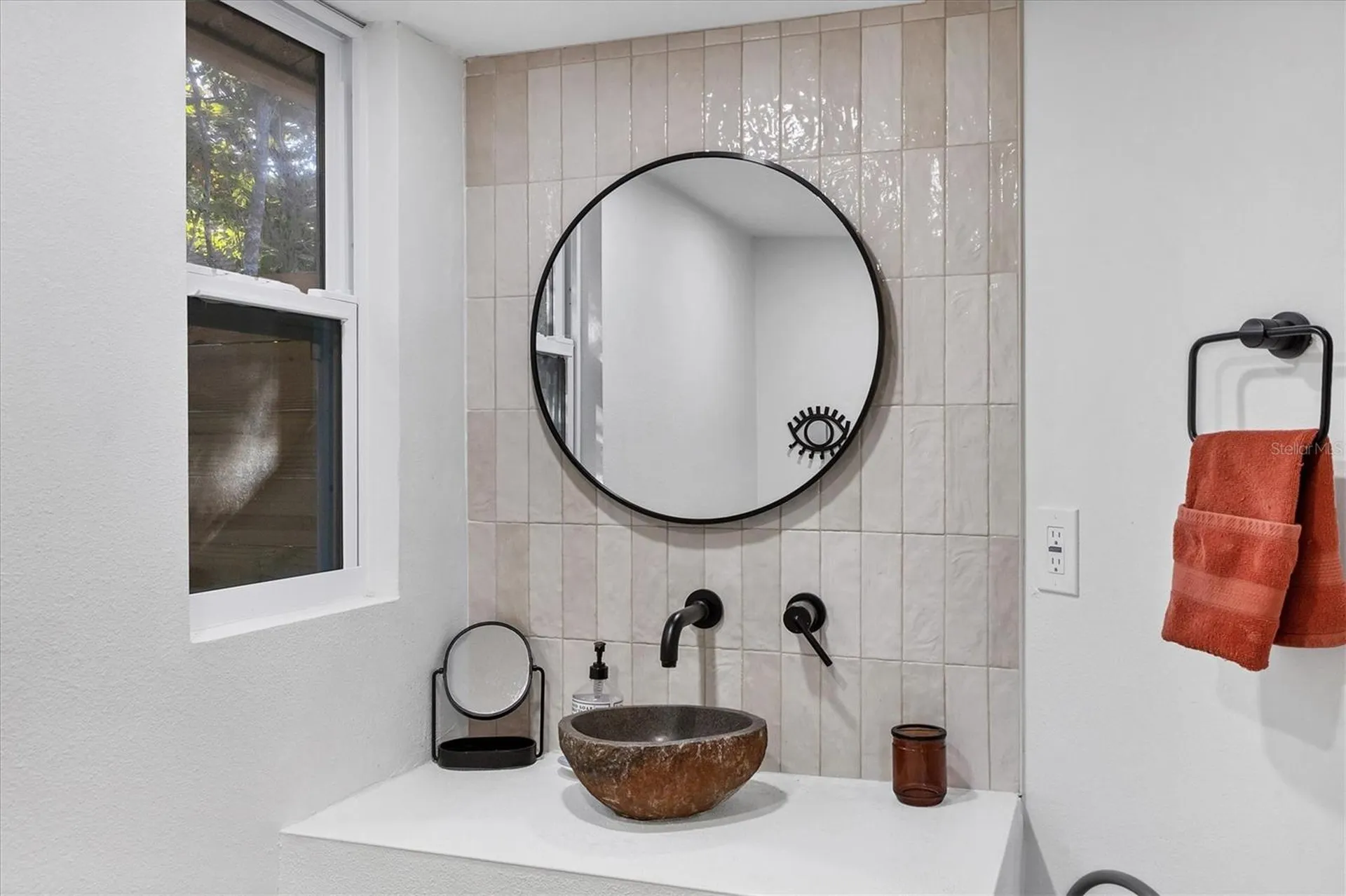 2441 Novus Street Sarasota FL 34237