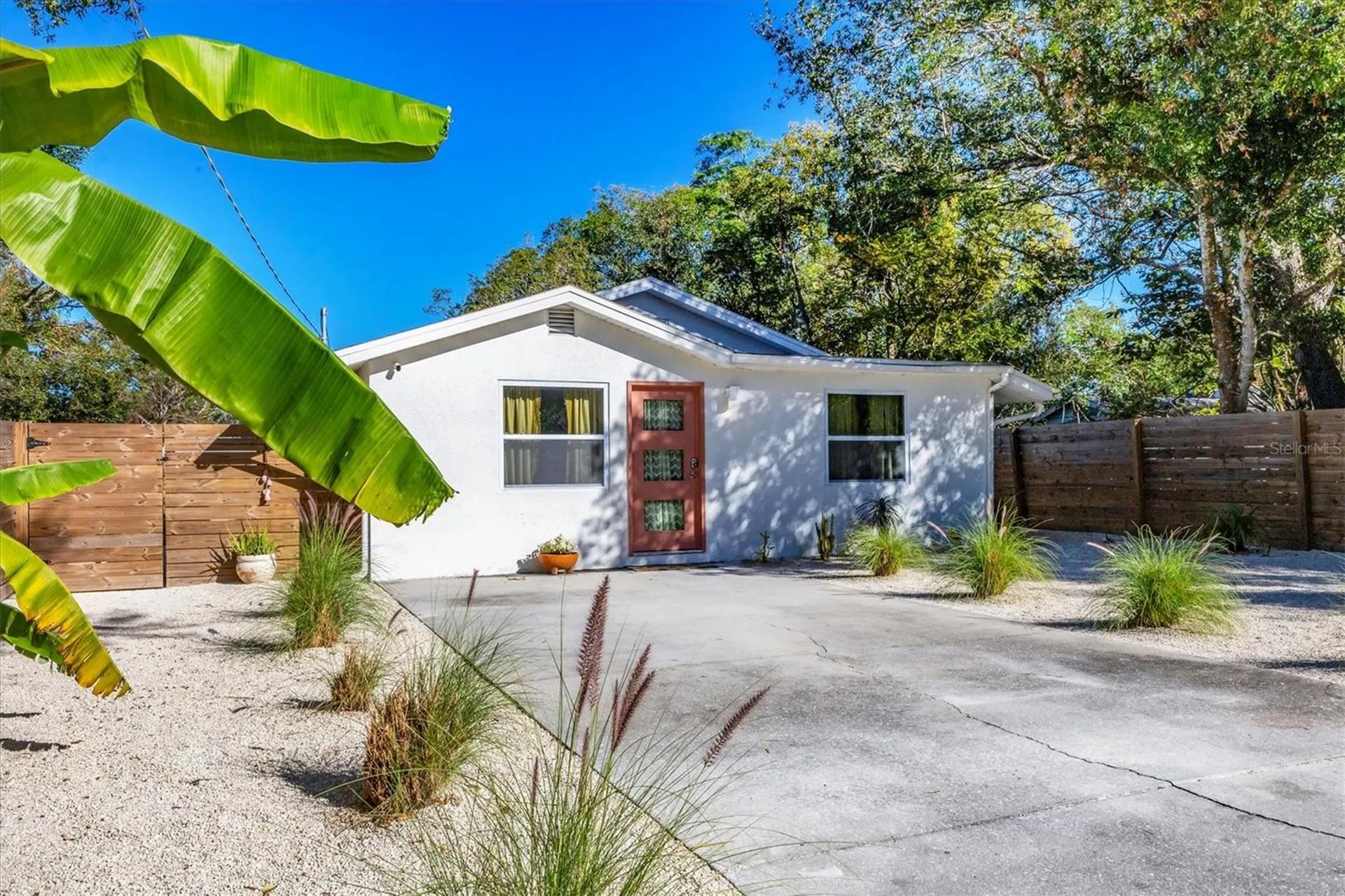 2441 Novus Street Sarasota FL 34237