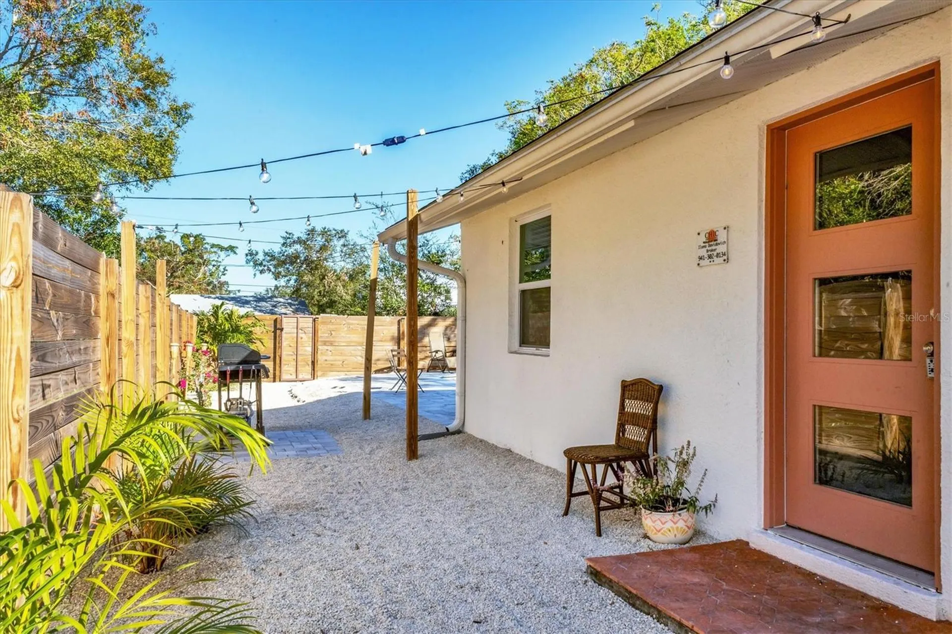 2441 Novus Street Sarasota FL 34237