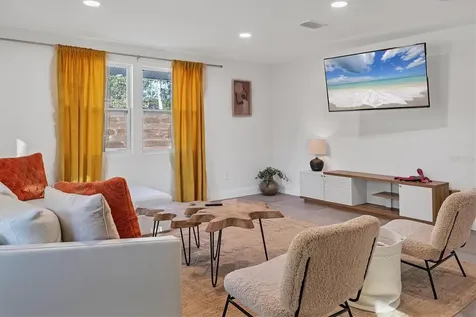 2441 Novus Street Sarasota FL 34237