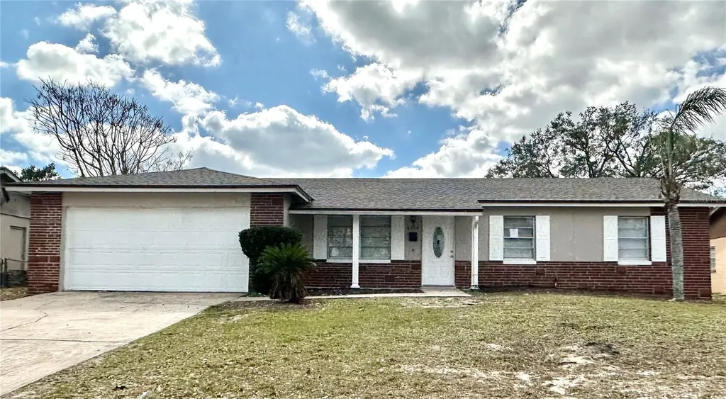 4904 Blarney Drive Orlando FL 32808