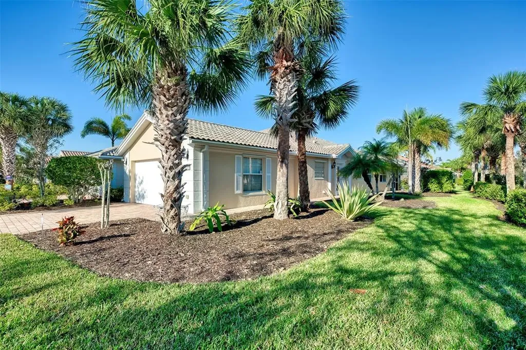 11636 Garessio Lane Sarasota FL 34238