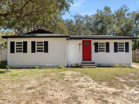 8001 Rose Avenue Orlando FL 32810