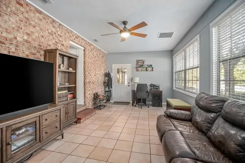 619 Lake Drive Deland FL 32724