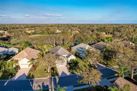12232 Thornhill Court Lakewood Ranch FL 34202
