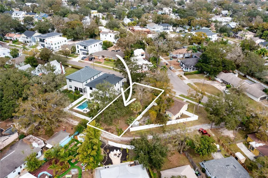 2608 N Ridgewood Avenue Tampa FL 33602