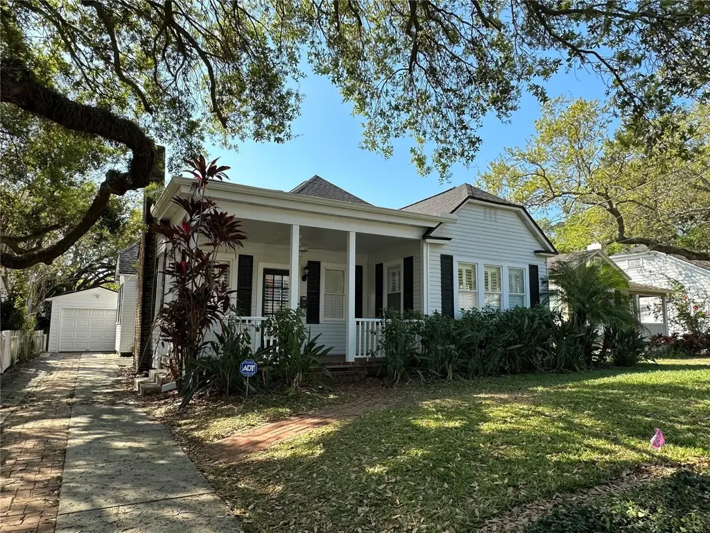 3204 W San Jose Street Tampa FL 33629
