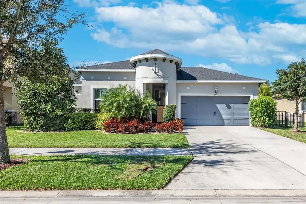 6410 Salt Creek Avenue Apollo Beach FL 33572